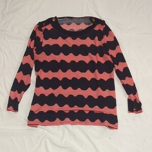 Wave Patterned Pink and Black Women's Top